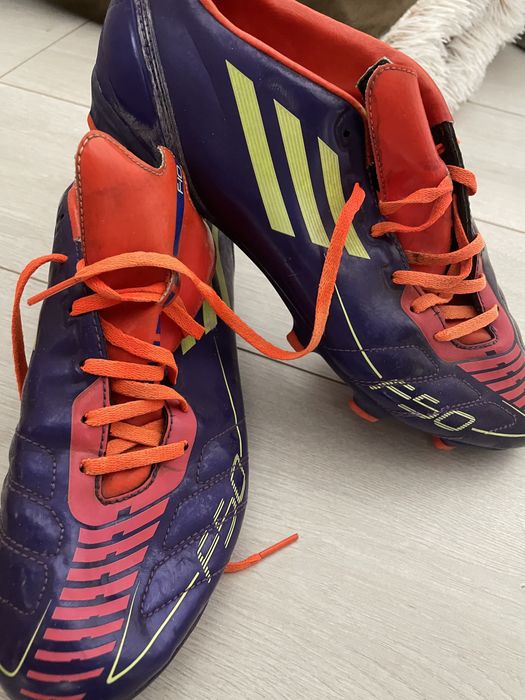 Ghete fotbal adidas F50