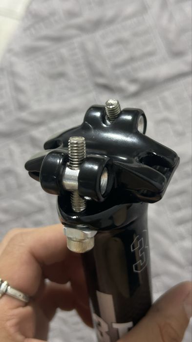Карбоновый подсидел 3T