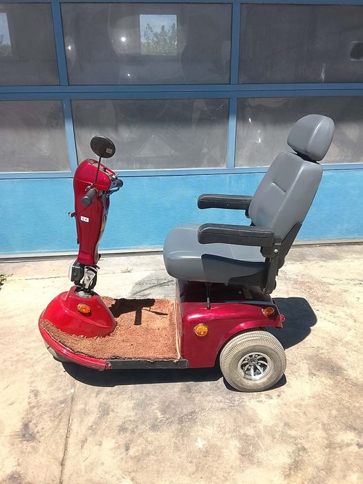 Carucior scuter electric