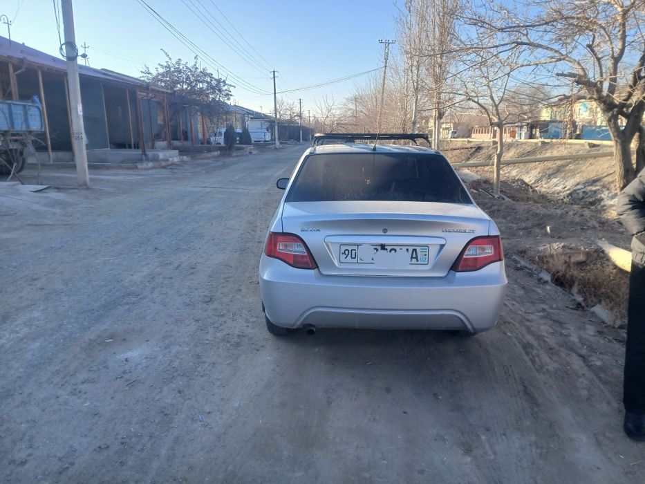 Нексия 2 сотилади