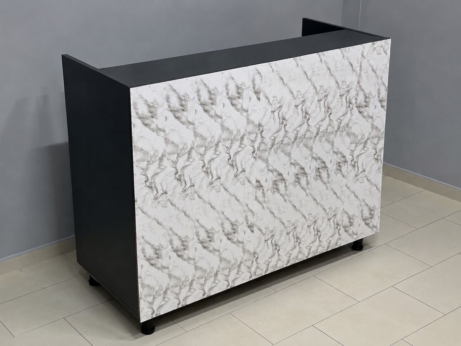 Mobilier magazin haine