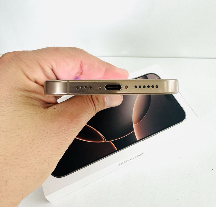 Като НОВ! iPhone 16 Pro Max 256GB Desert Titanium ГАРАНЦИЯ!