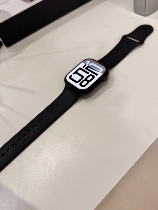 Apple watch series 10