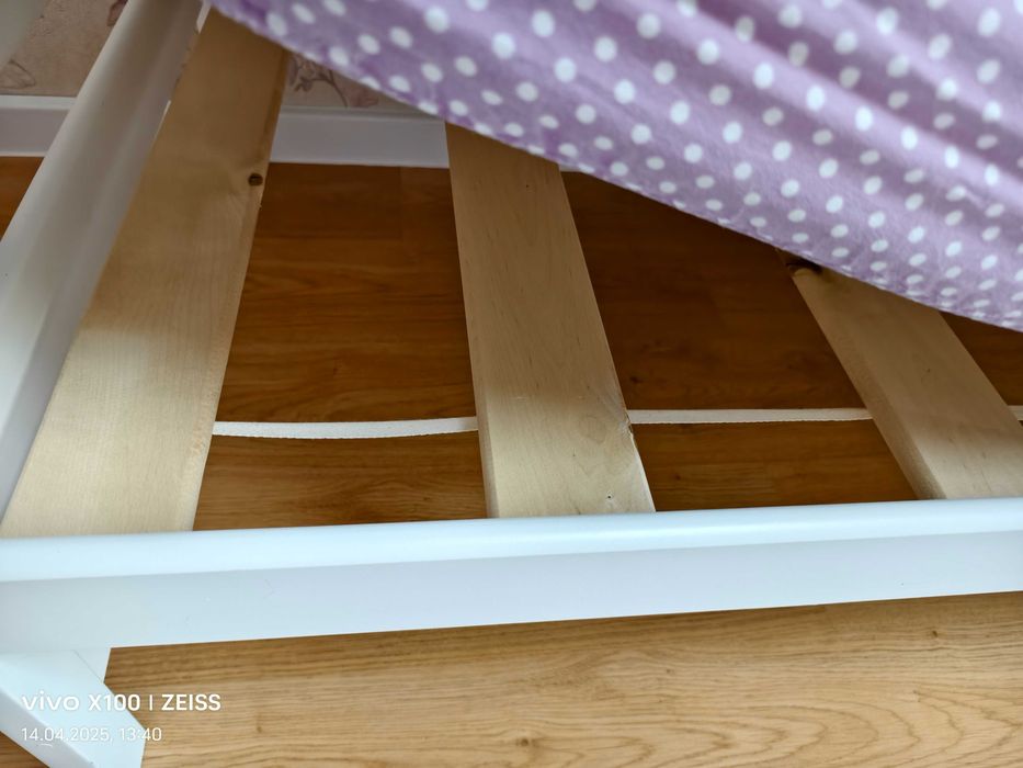 Детская кровать домик