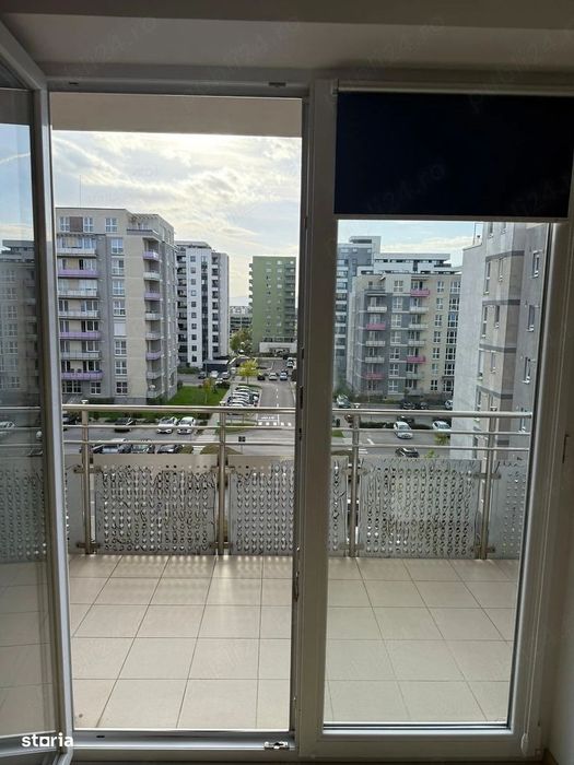 Inchiriez apartament