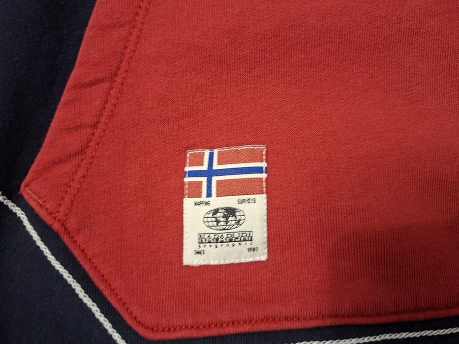 Napapijri-Ориг.суичър