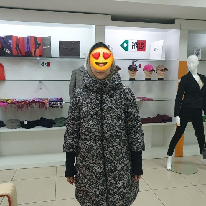 Куртка для девушки.