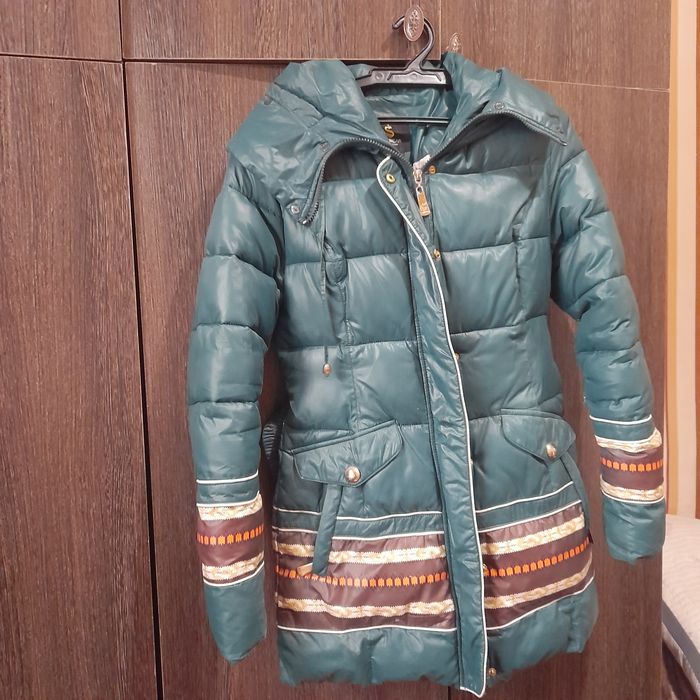 Женские куртки в хорошем состоянии