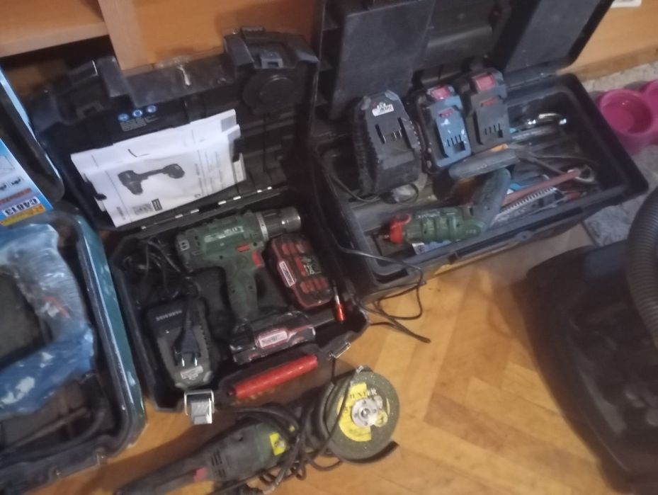 Bricolaj scule pt constructi