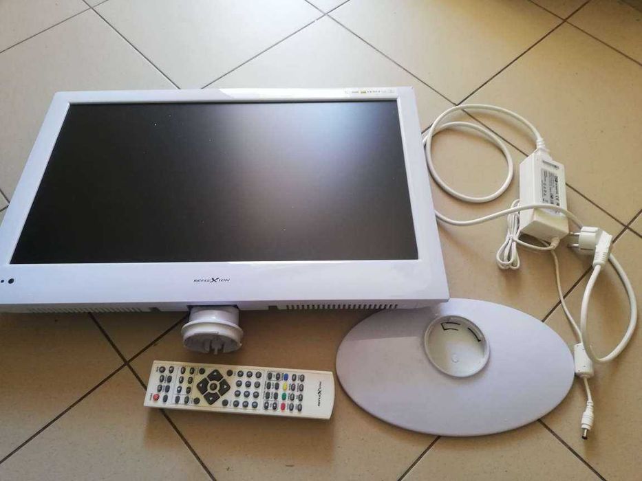 Reflexion LDD-2251 DVB-S2 televizor rulota 12V satelit și DVD