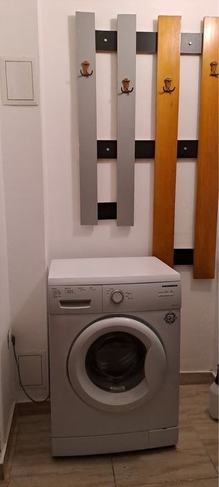 Inchiriez garsoniera