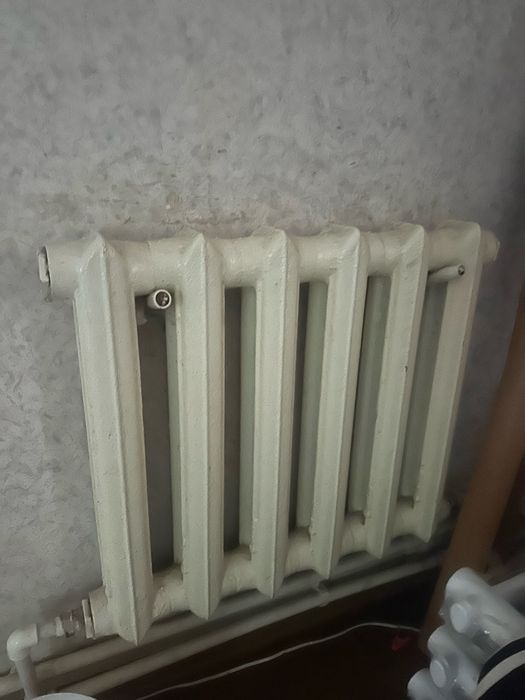 Продам батареи чугунные