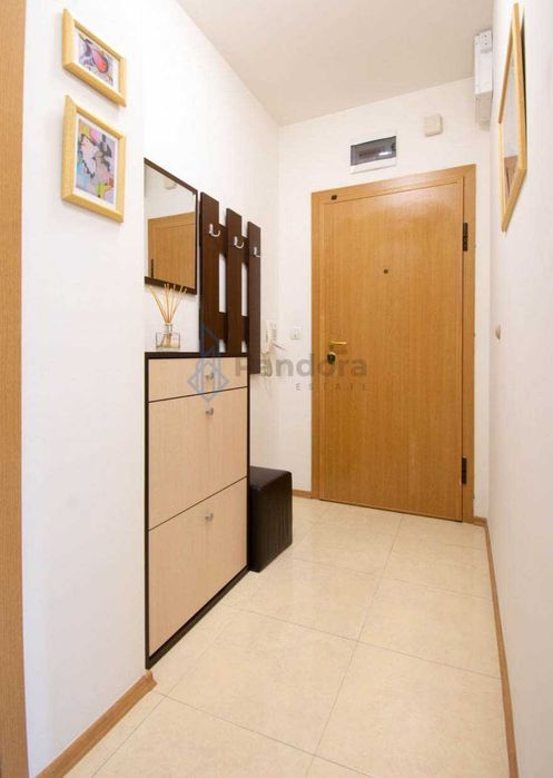 Двустаен апартамент под наем в кв. Банишора