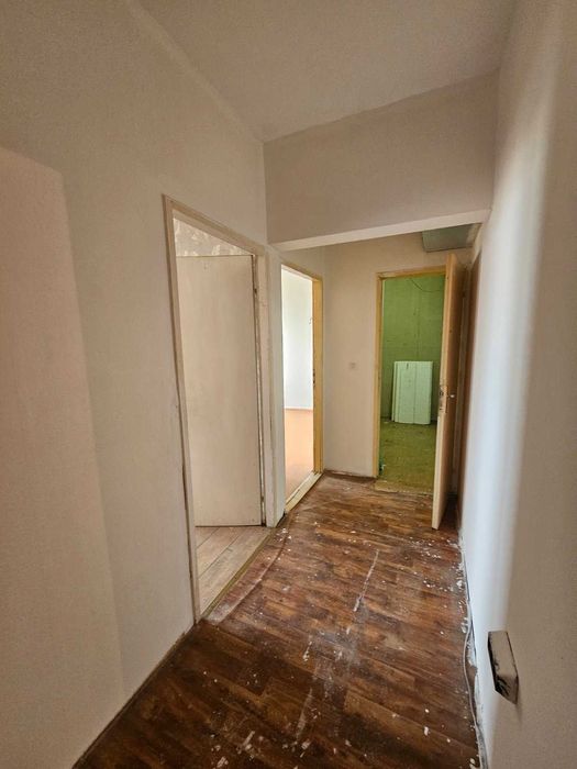 Продава се Тристаен апартамент в Варна, Център - 87 кв.м за 1495 €/кв.м - Снимка #8