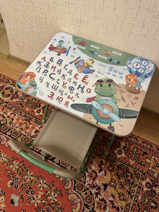 Детские стол и стул