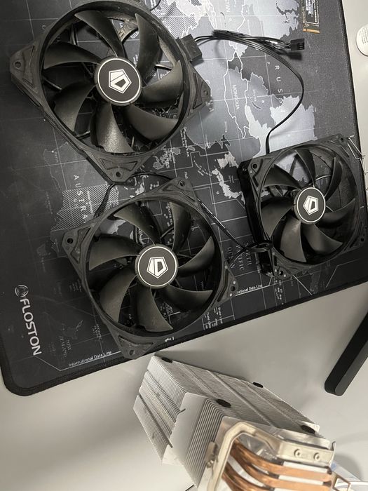 Set cooler Deep Cool si 3 ventilatoare