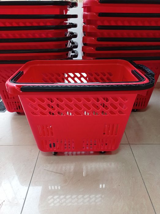 Кошница на колелца 54л с две дръжки