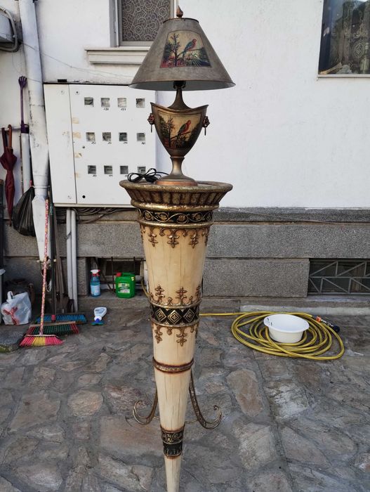 Декоративна колона - рог комплект с лампа