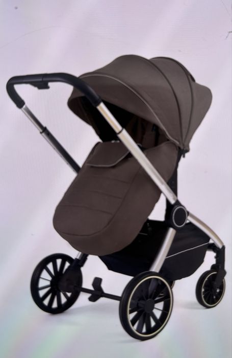 Продам коляску 3 в 1