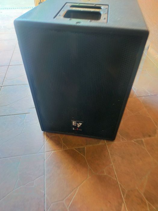 Vănd doi basi activi Ev Sb A 760