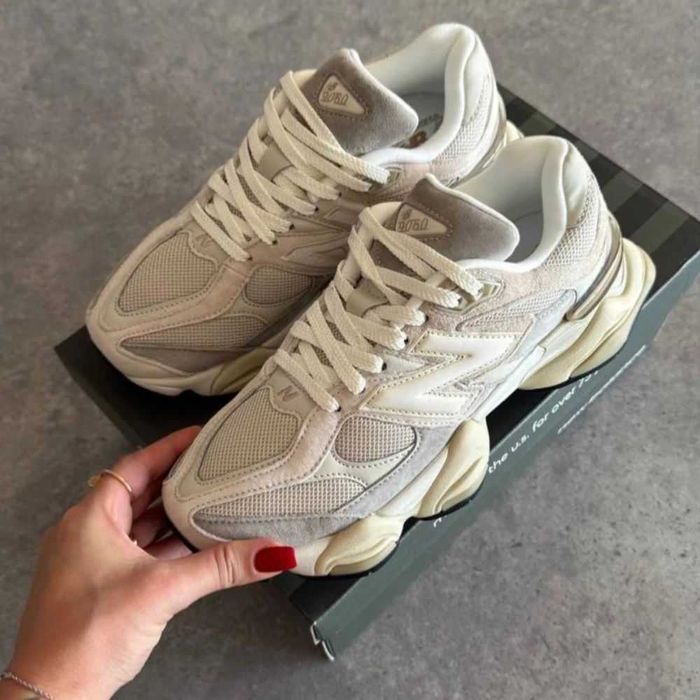 New Balance 9060 "Sea Salt / Grey"