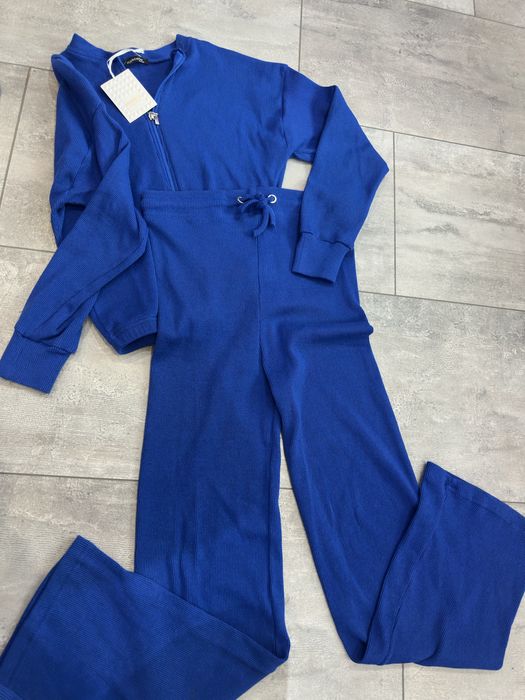 Нов Дамски Комплект - S/M