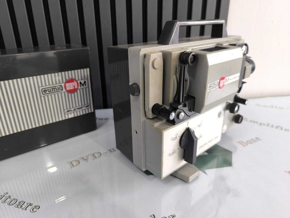 Videoproiector Eumig Super 8