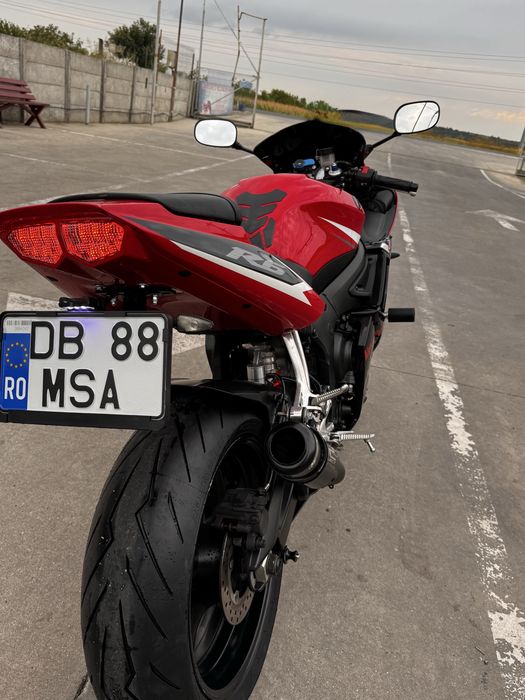 Yamaha r6 RJ05    2003