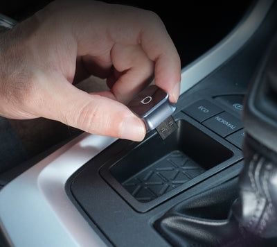 Wireless CarPlay / Android Auto адаптер Ottocast Mini Cube 3.0