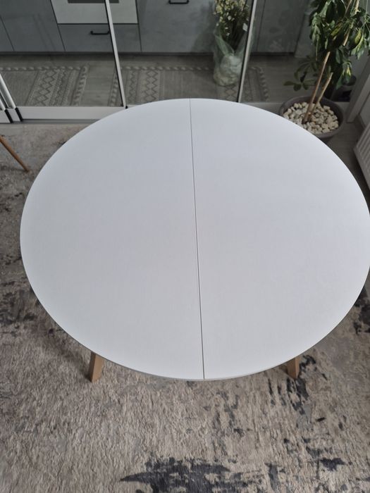 Masa extensibila RUBEN, casmir/stejar, PAL, 102/142x102x73 cm plus 3 scaune Jysk