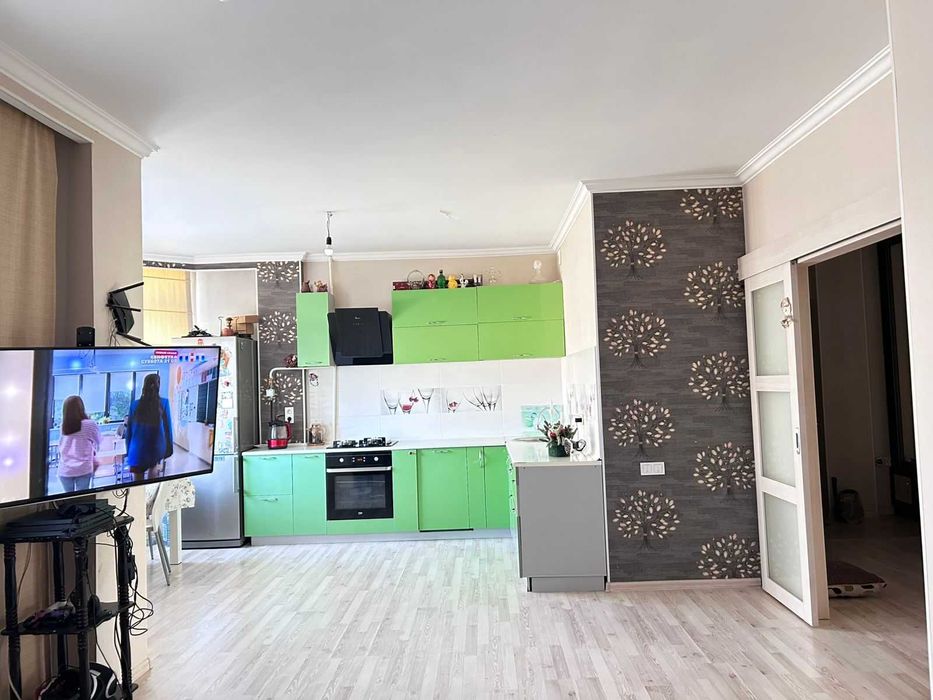 ПРОДАМ 3-ком. кв.,  пр. Женис / ул. Маскеу, Центр города 90,2 м²