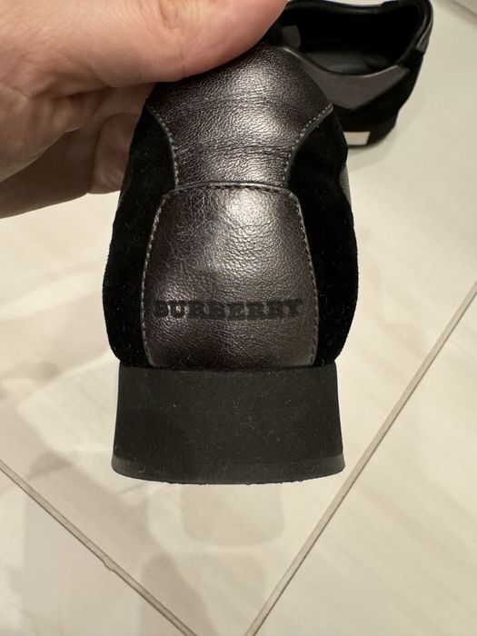 Оригинални обувки Burberry