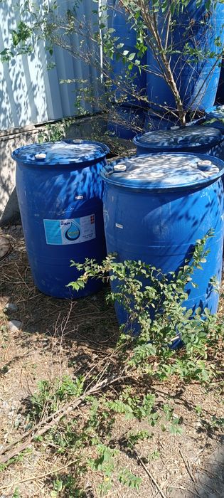 Бочки ёмкости канистры под воду