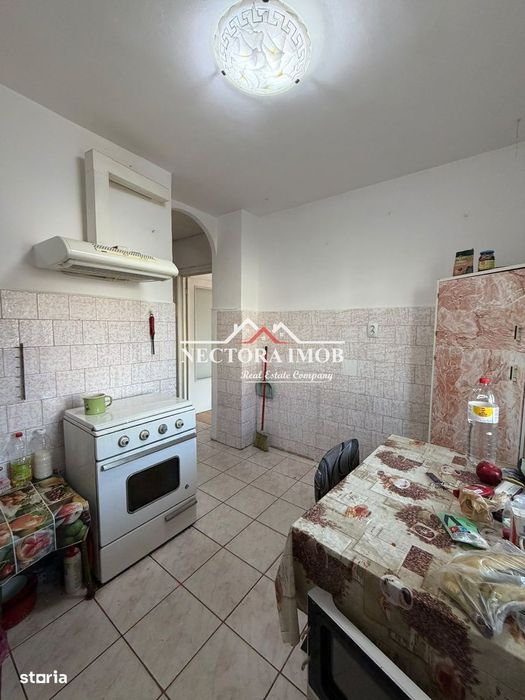 NECTORA IMOB-Apartament 3 camere, 2 bai, Str. Aluminei, Etaj 2, Balcon
