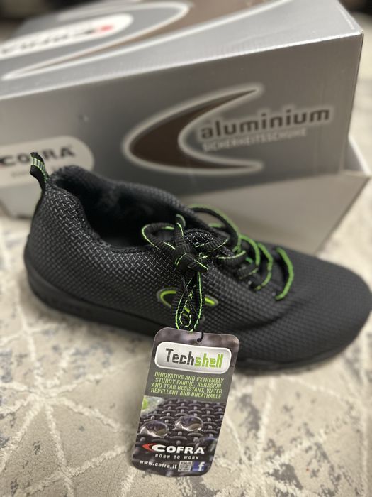 Рабочие кроссовки COFRA Techshell (с алюминиевым носком)