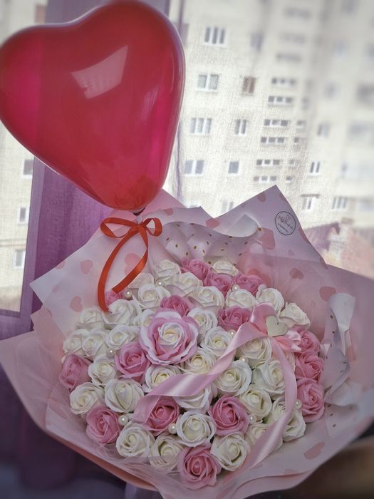 Buchet trandafiri de săpun /ziua îndrăgostiților/trandafiri Criogenați