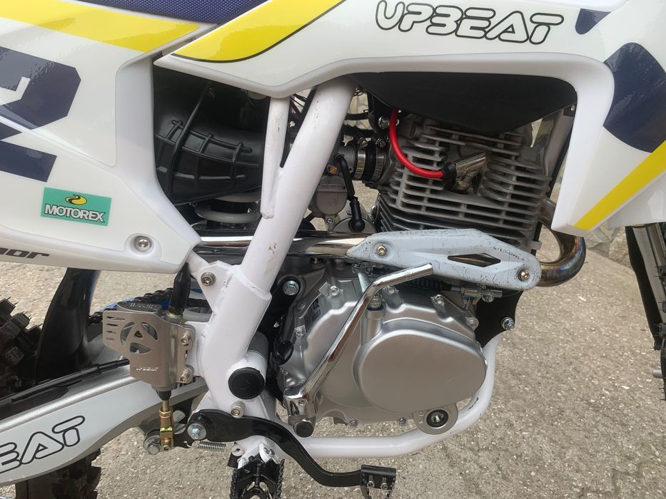 Кросов мотор 250 куб.см. Чисто нов