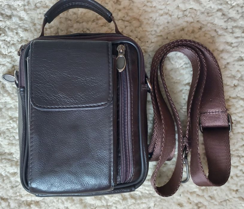 Borseta pt barbati Crocolex maro din piele naturală ( 17 x 14 x 6cm)