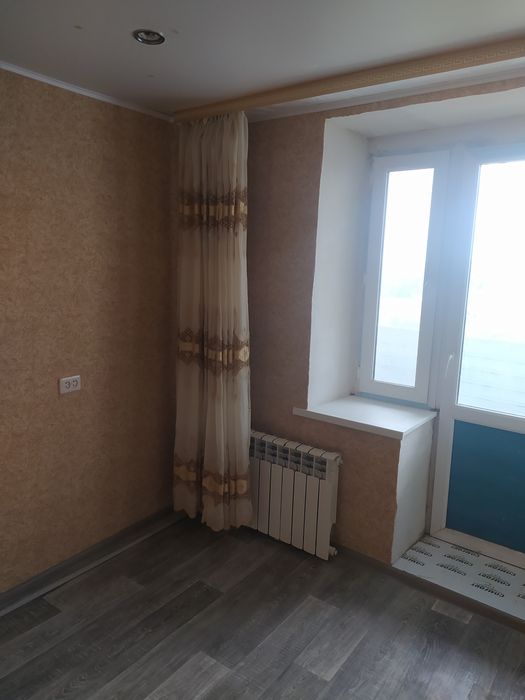 Продам 3 комн. квартиру . Энергетиков 83.