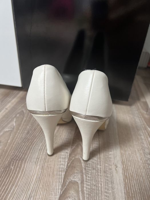 Дамски обувки 38 номер