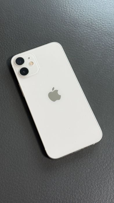 Телефон айфон iphone