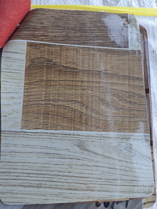 Linoleu panzat 2m lat x 20m lung, 2mm gros  obiect de colectie