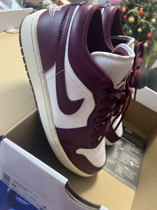 WMNS Air Jordan 1 Low