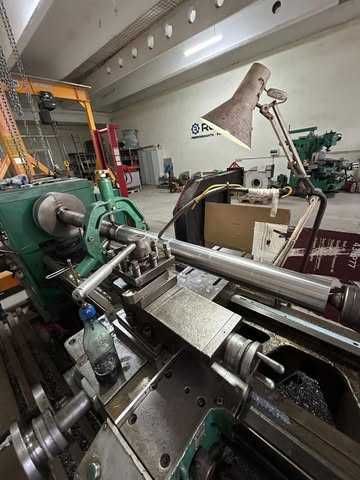 Executam lucrari de strungarie si reparatii echipamente.