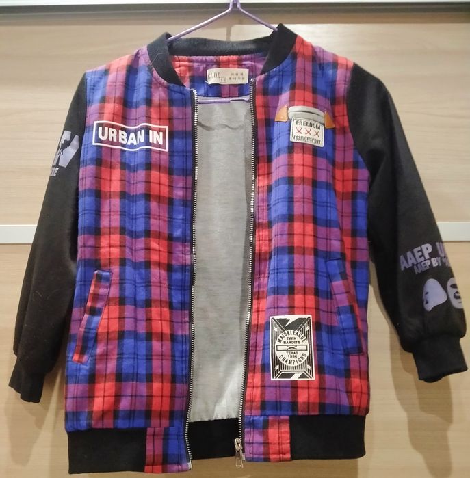 Ветровка на мальчика.