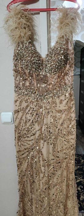 Официални рокли L размер