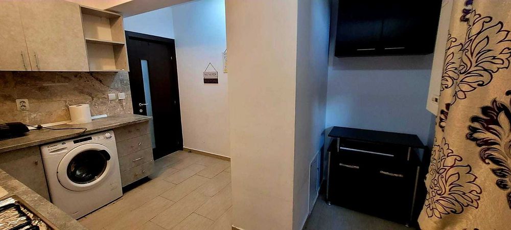 Propietar, vând apartament decomandat 1 cameră 34,97mp , zona Pepinierii nr 73, etaj 1/4, utilat și mobilat