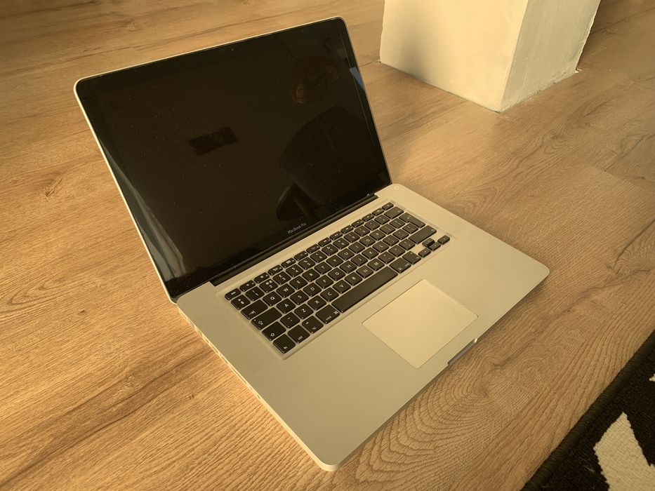 MacBook Pro 15’’ model A1286 6GB RAM