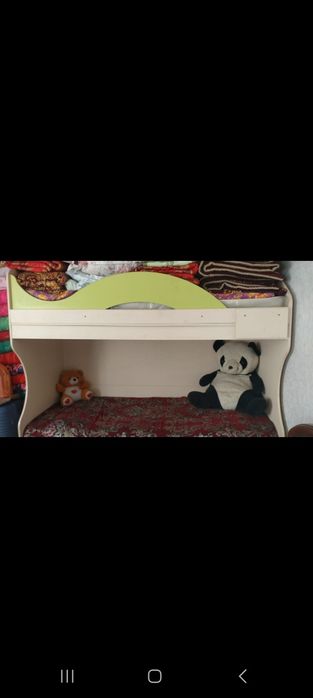 Двухярочный кровать