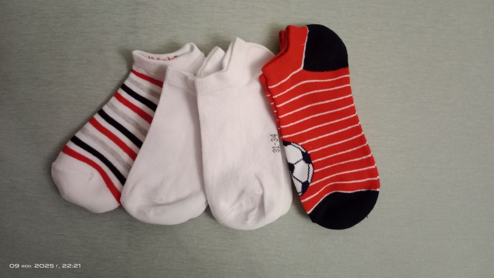 Чорапи 7 чифта за момчета нови размер 31-34